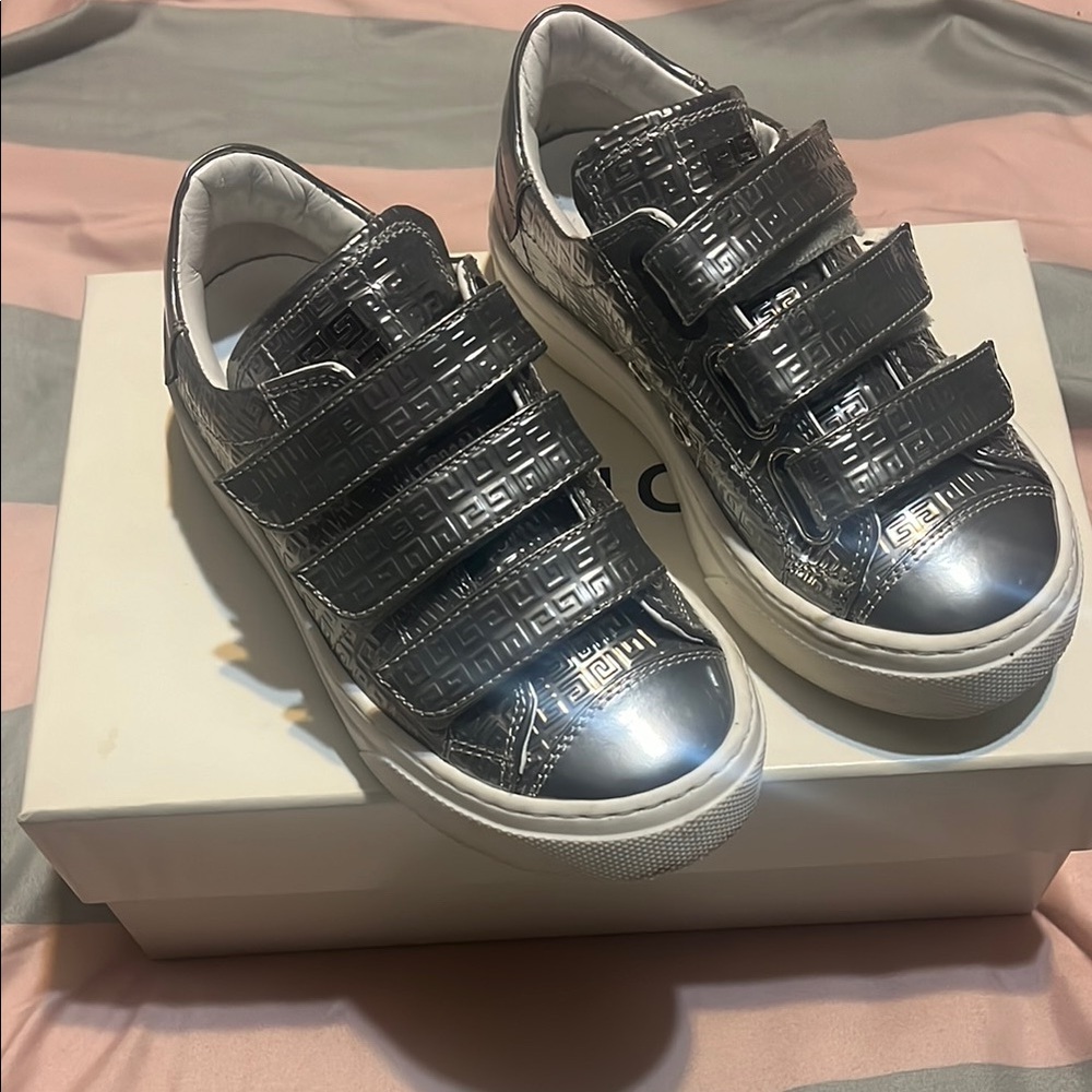 Givenchy Kids Sneakers